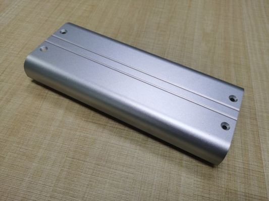 White Polishing Aluminum Extrusion Parts Heatsink For Electronic Devices